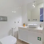 Upper Story 1br Ac And Workspace Appartement
