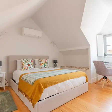 Upper Story 1br Ac And Workspace Daire *