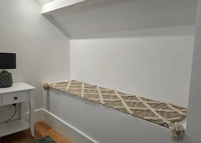 Upper Story 1br Ac And Workspace * بورتو